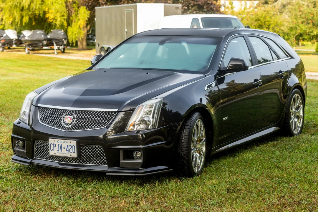 2012 Cadillac CTS-V 2nd Gen - Image 2 of 31