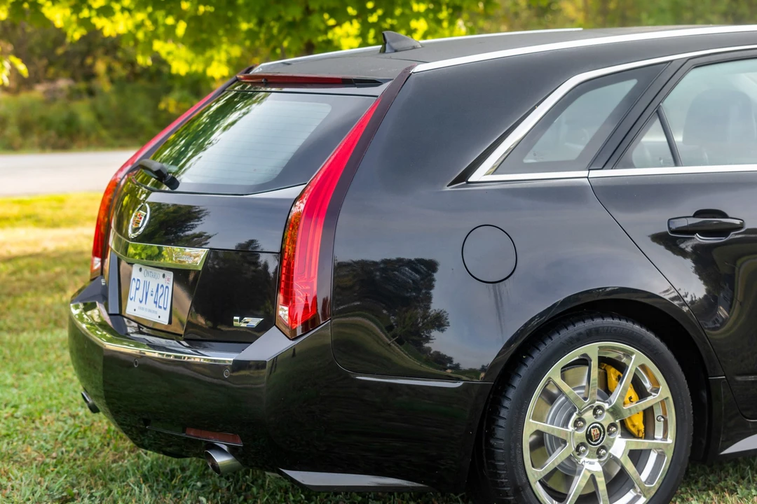 2012 Cadillac CTS-V 2nd Gen - Image 24 of 31