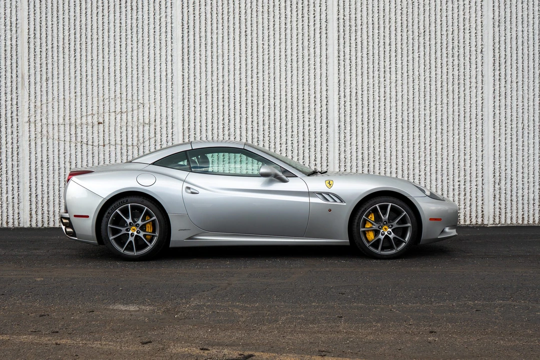 2012 Ferrari California - Image 31 of 31