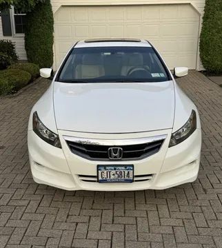 2012 Honda Accord 8th Gen - Image 3 of 31