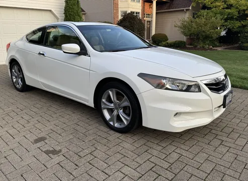 2012 Honda Accord 8th Gen - Image 2 of 31