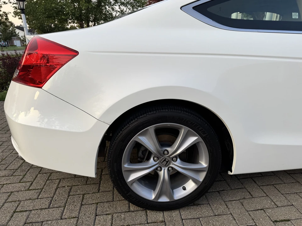 2012 Honda Accord 8th Gen - Image 23 of 31