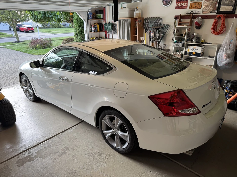 2012 Honda Accord 8th Gen - Image 12 of 31