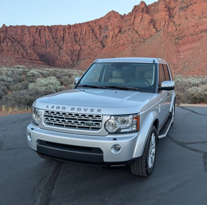2012 Land Rover Discovery 4th Gen - Image 8 of 31