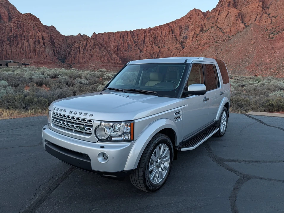 2012 Land Rover Discovery 4th Gen - Image 4 of 31