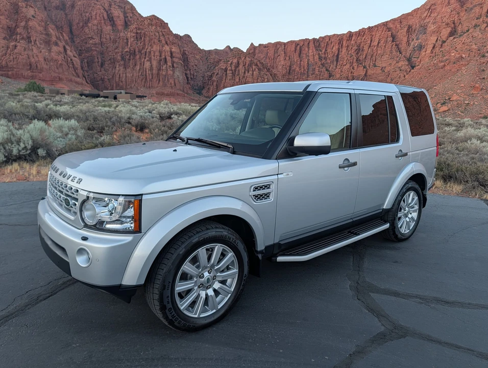 2012 Land Rover Discovery 4th Gen - Image 3 of 31
