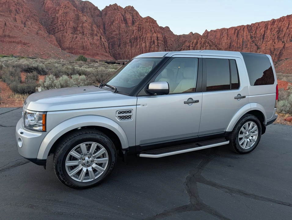 2012 Land Rover Discovery 4th Gen - Image 2 of 31