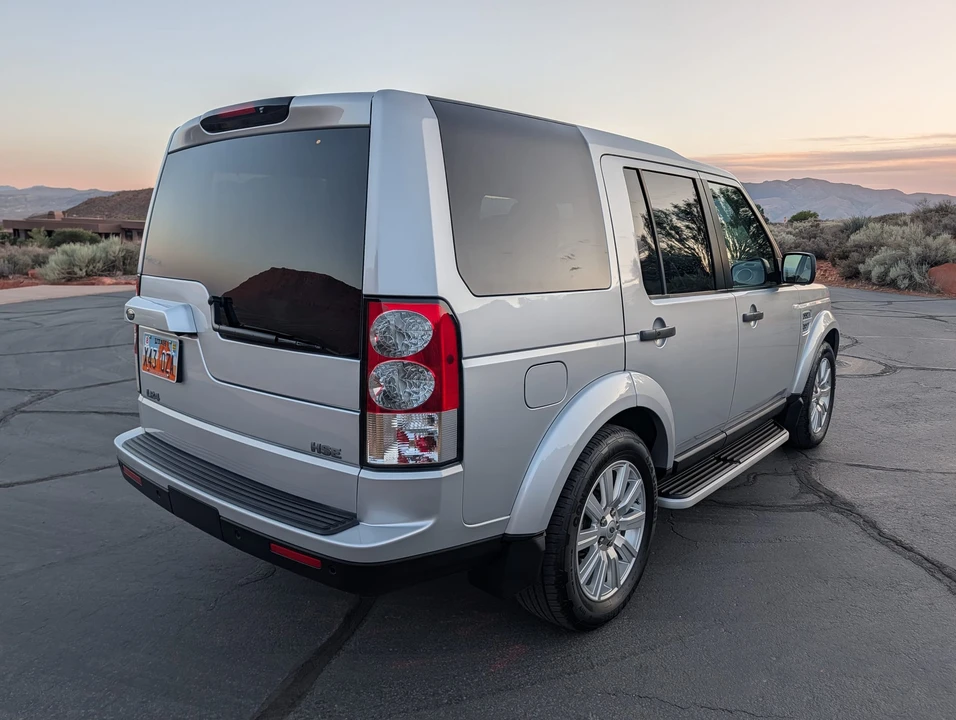 2012 Land Rover Discovery 4th Gen - Image 23 of 31