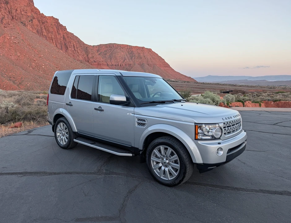 2012 Land Rover Discovery 4th Gen - Image 16 of 31