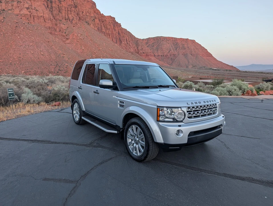2012 Land Rover Discovery 4th Gen - Image 14 of 31