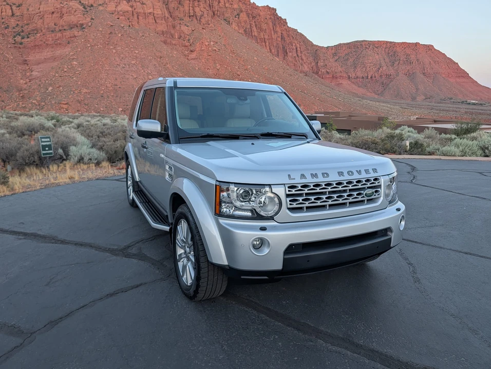 2012 Land Rover Discovery 4th Gen - Image 13 of 31