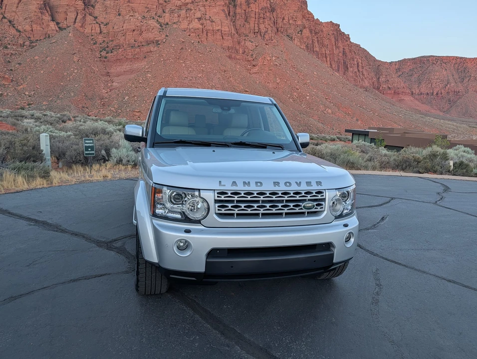 2012 Land Rover Discovery 4th Gen - Image 12 of 31