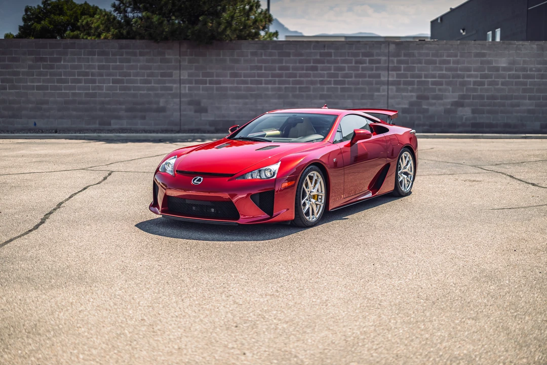 2012 Lexus LFA - Image 2 of 31