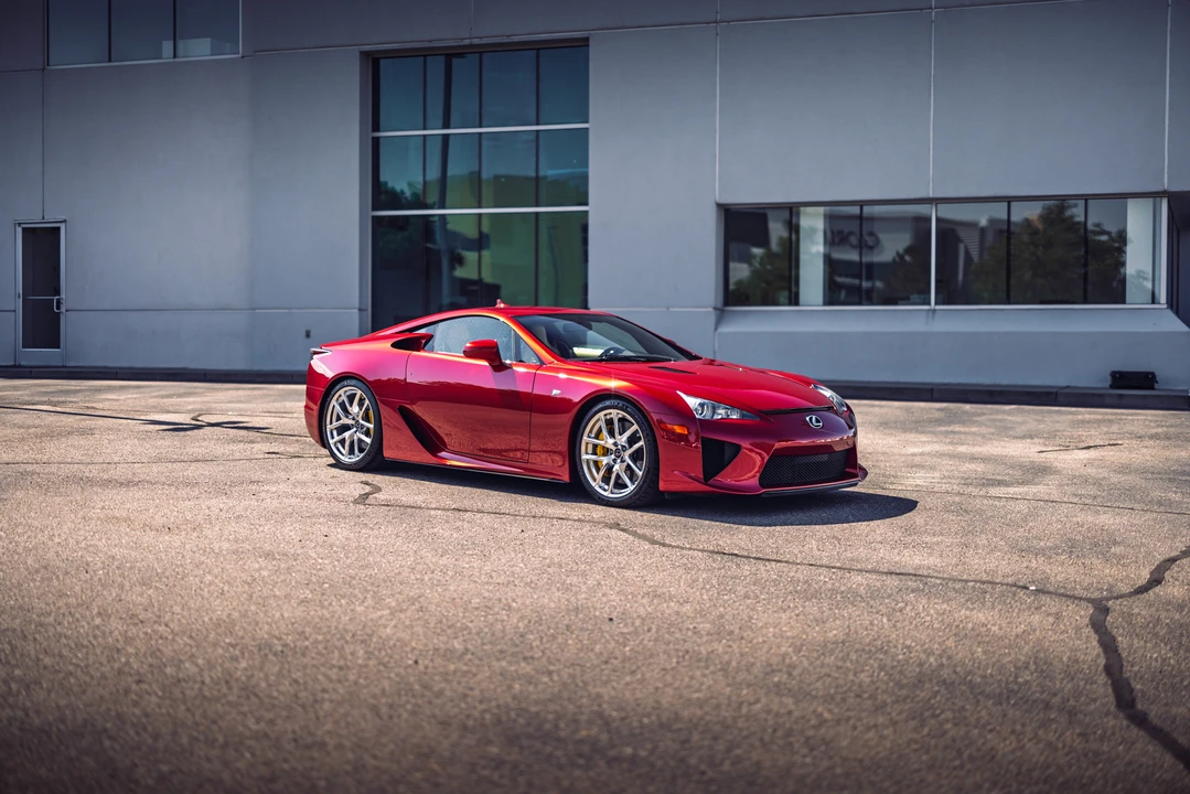 2012 Lexus LFA - Image 15 of 31