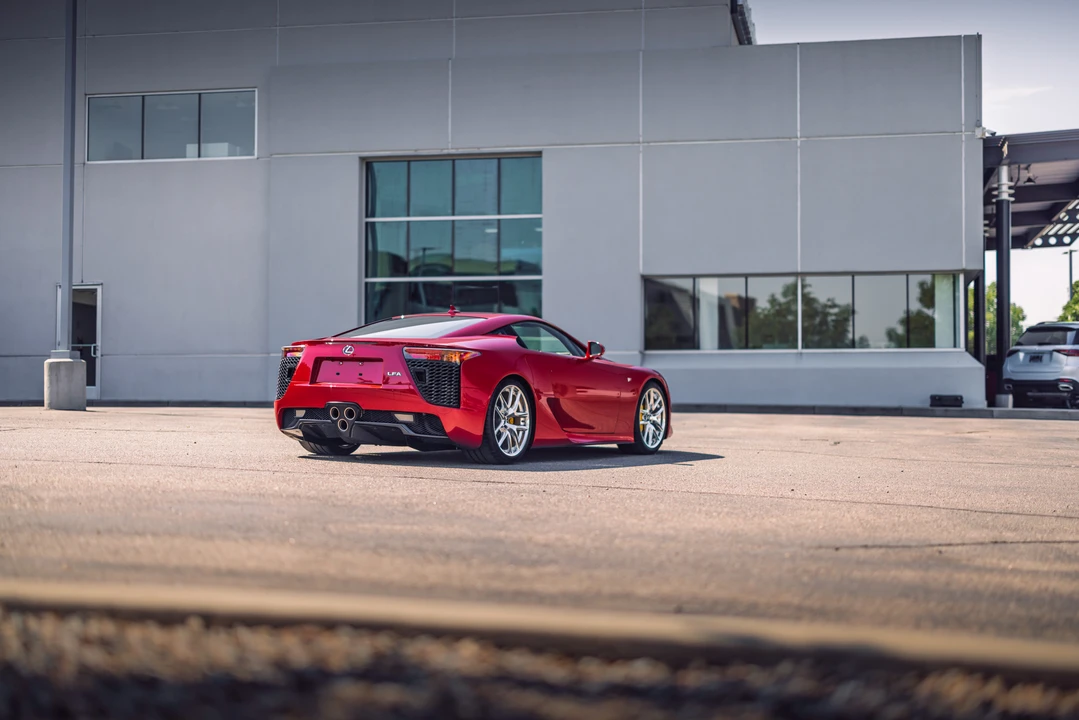 2012 Lexus LFA - Image 25 of 31