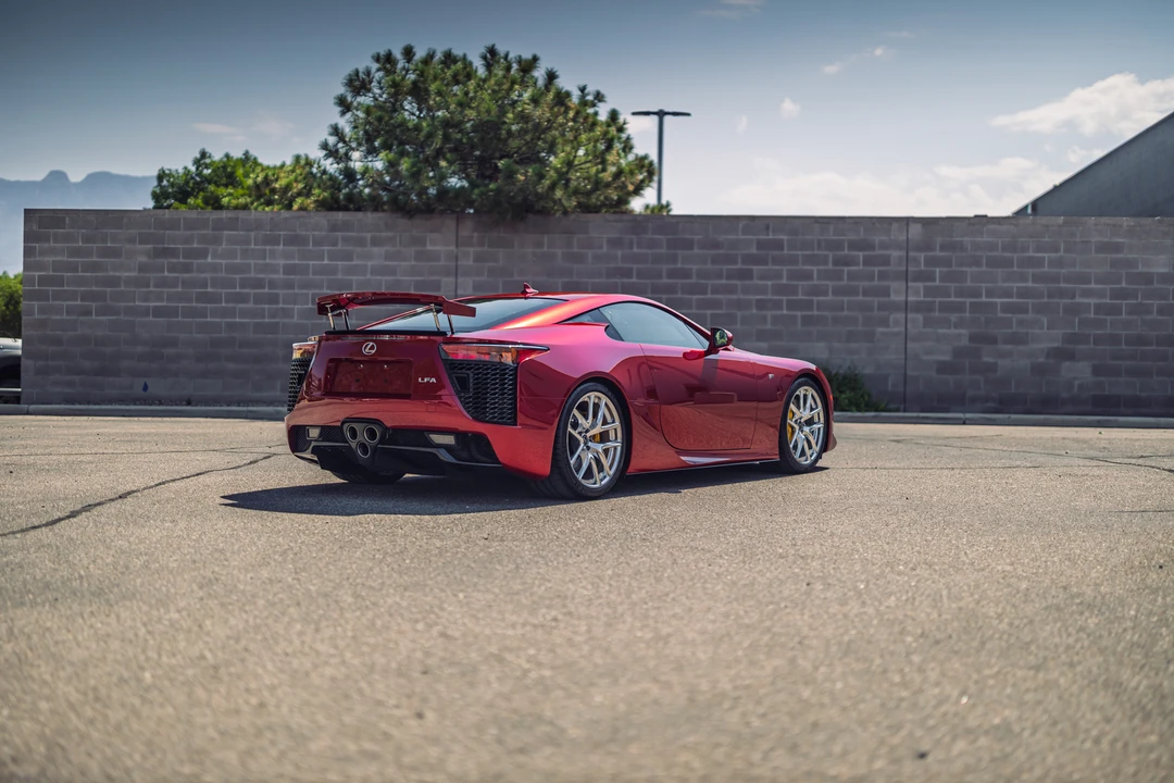 2012 Lexus LFA - Image 27 of 31