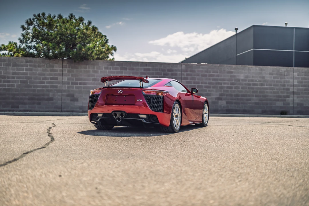 2012 Lexus LFA - Image 29 of 31