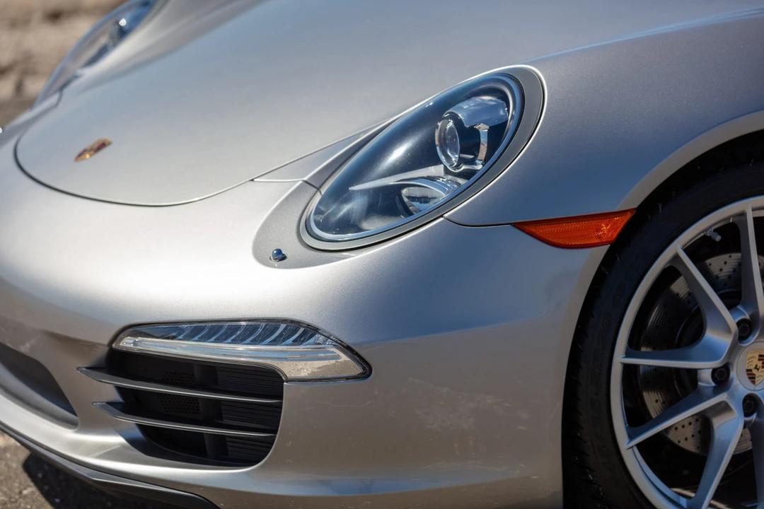 2012 Porsche 991 Carrera - Image 16 of 31