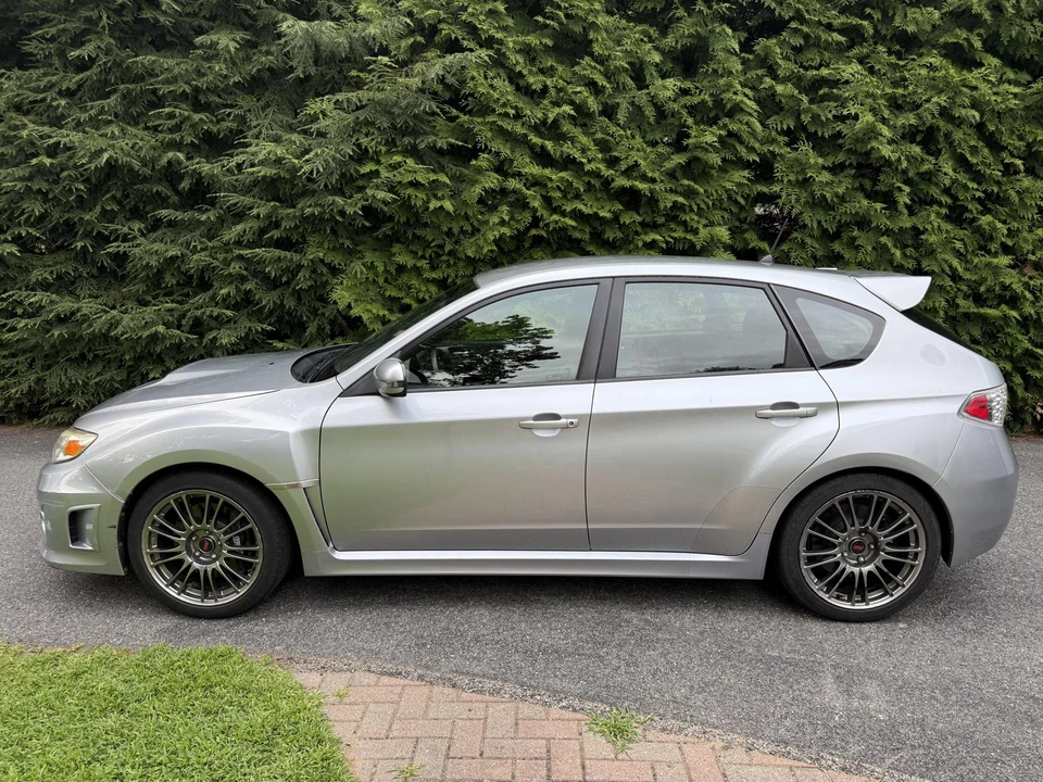 2012 Subaru Impreza WRX STi 3rd Gen - Image 11 of 31