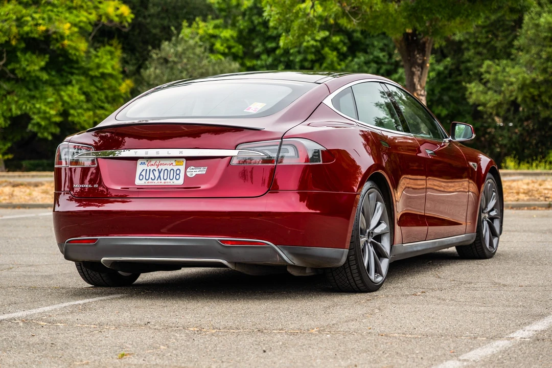 2012 Tesla Model S - Image 4 of 31
