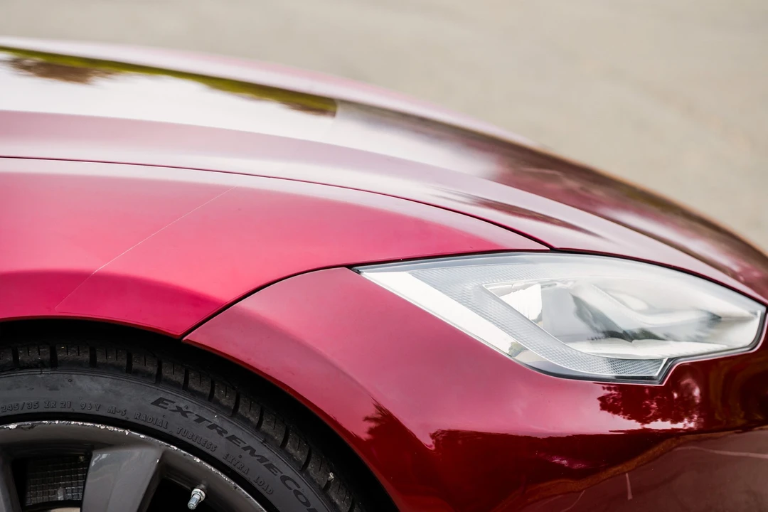 2012 Tesla Model S - Image 22 of 31