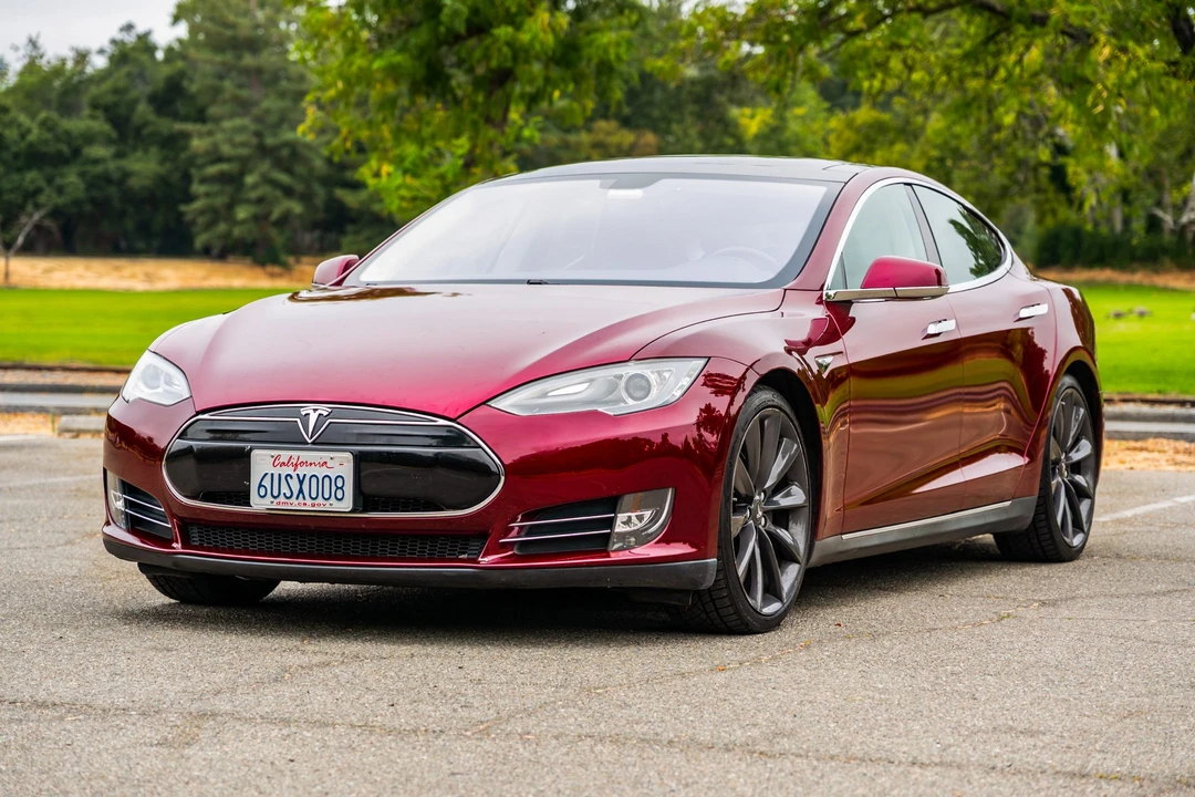 2012 Tesla Model S - Image 8 of 31
