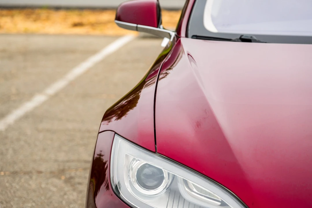 2012 Tesla Model S - Image 17 of 31