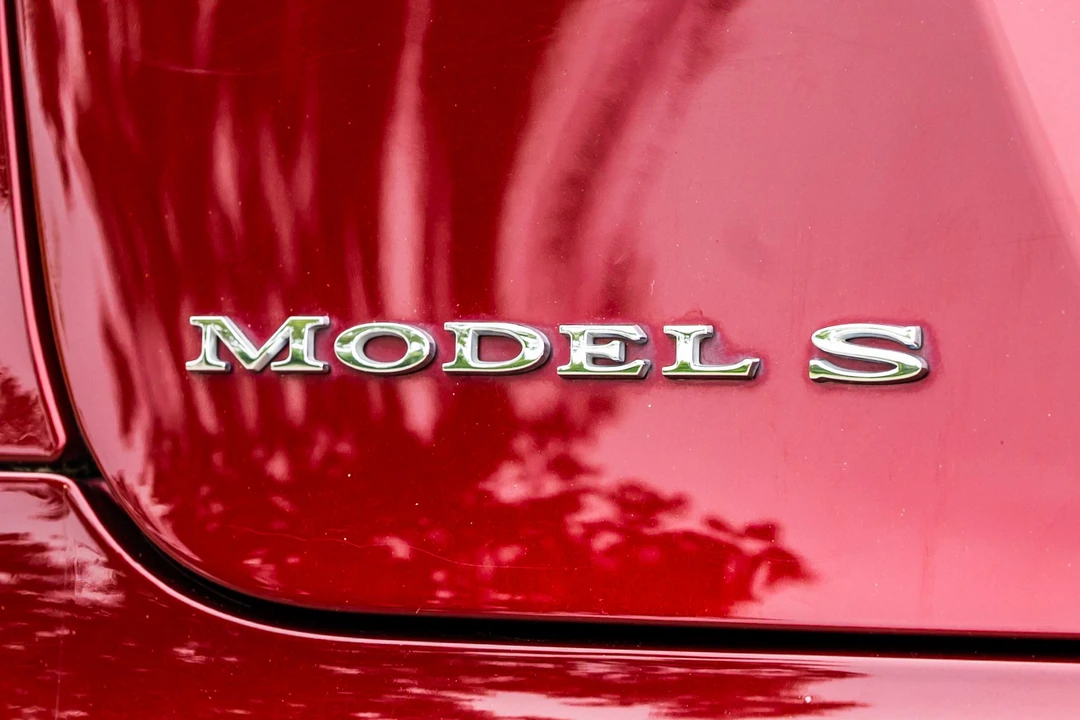 2012 Tesla Model S - Image 31 of 31