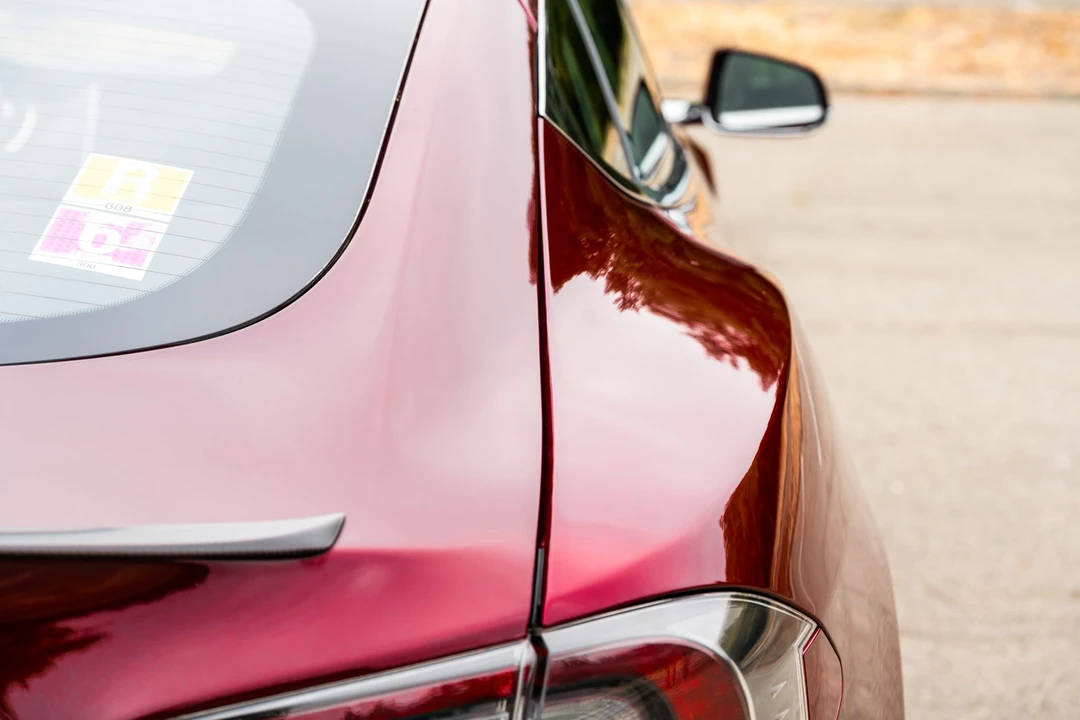 2012 Tesla Model S - Image 20 of 31