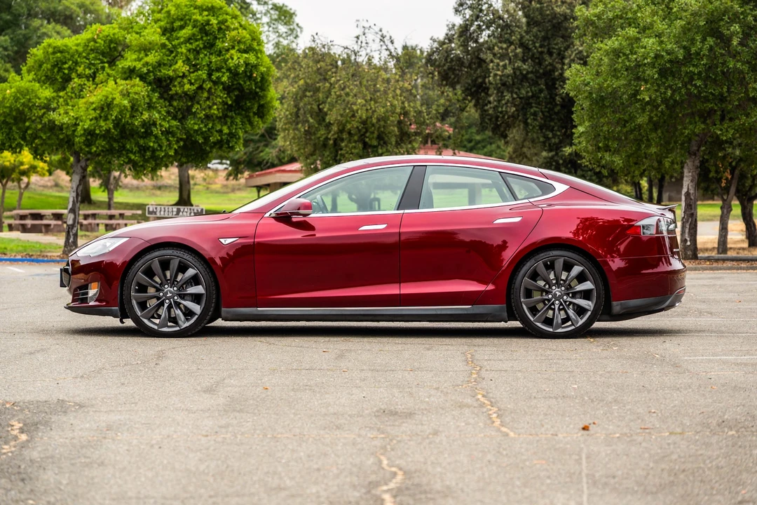 2012 Tesla Model S - Image 7 of 31
