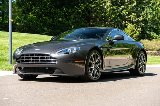 2013 Aston Martin V8 Vantage Coupe