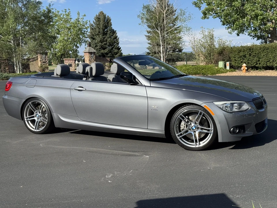 2013 BMW E93 335i Convertible - Image 13 of 31