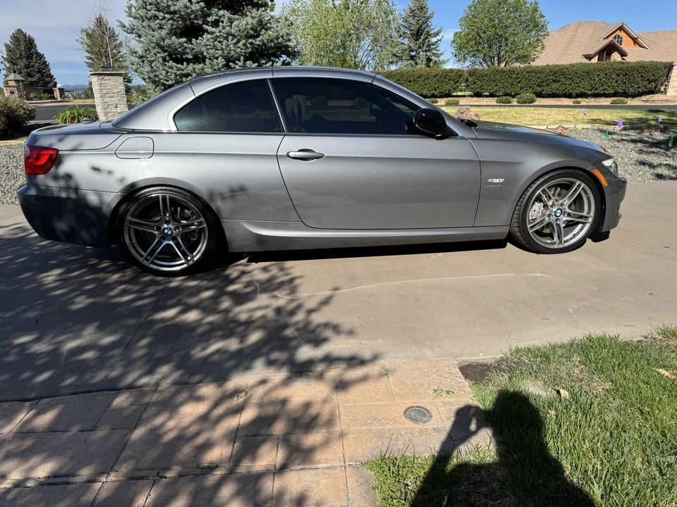 2013 BMW E93 335i Convertible - Image 6 of 31