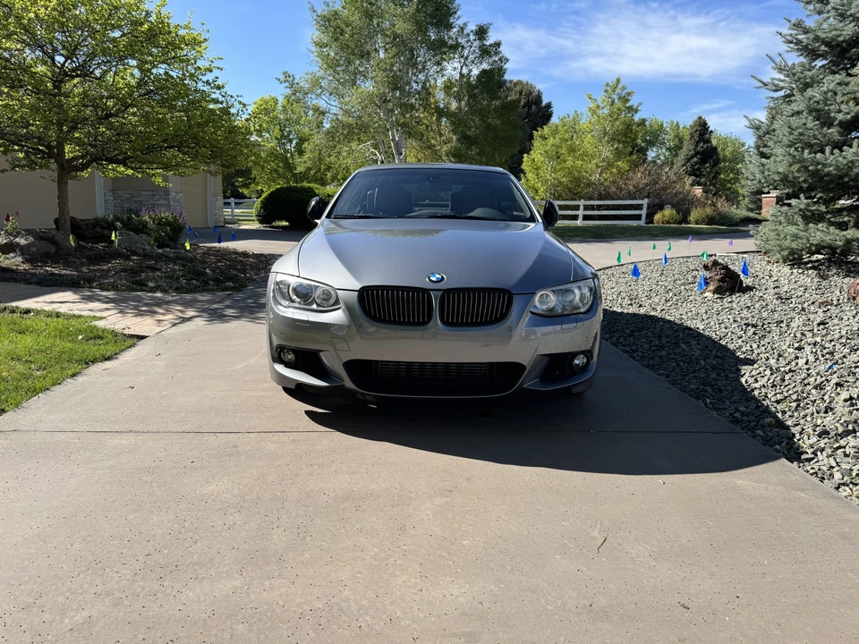 2013 BMW E93 335i Convertible - Image 3 of 31