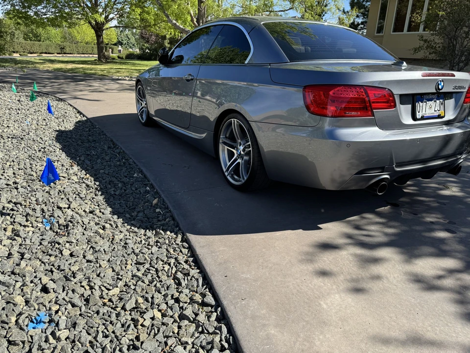 2013 BMW E93 335i Convertible - Image 9 of 31