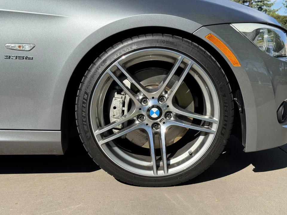 2013 BMW E93 335i Convertible - Image 28 of 31