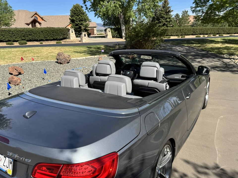 2013 BMW E93 335i Convertible - Image 23 of 31