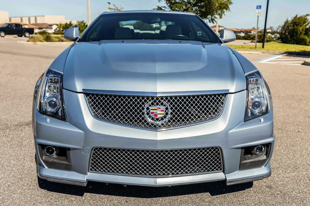 2013 Cadillac CTS-V 2nd Gen - Image 2 of 31