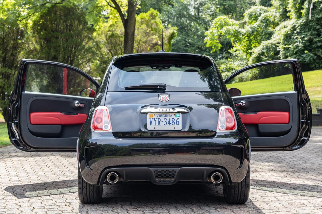 2013 Fiat Abarth 500 - Image 12 of 31