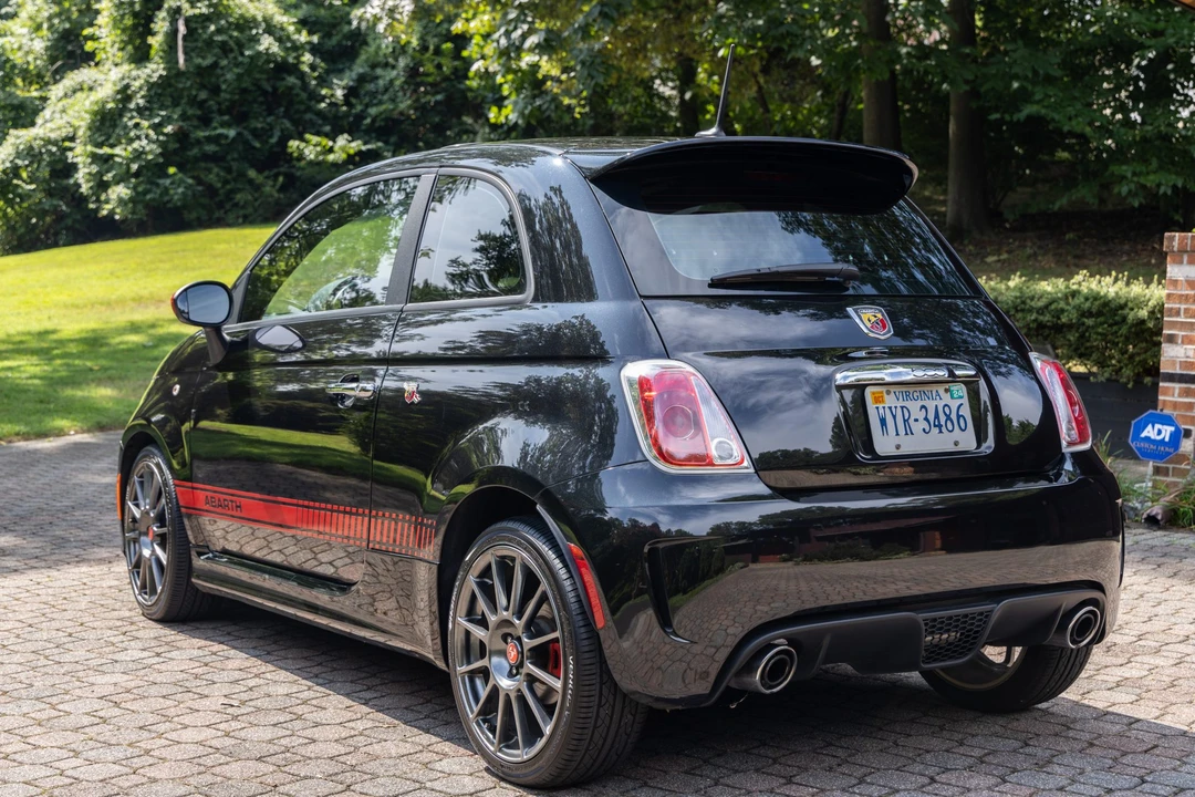 2013 Fiat Abarth 500 - Image 9 of 31