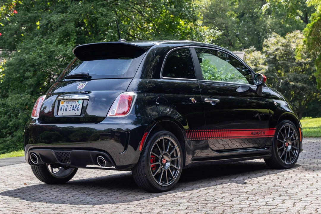 2013 Fiat Abarth 500 - Image 6 of 31