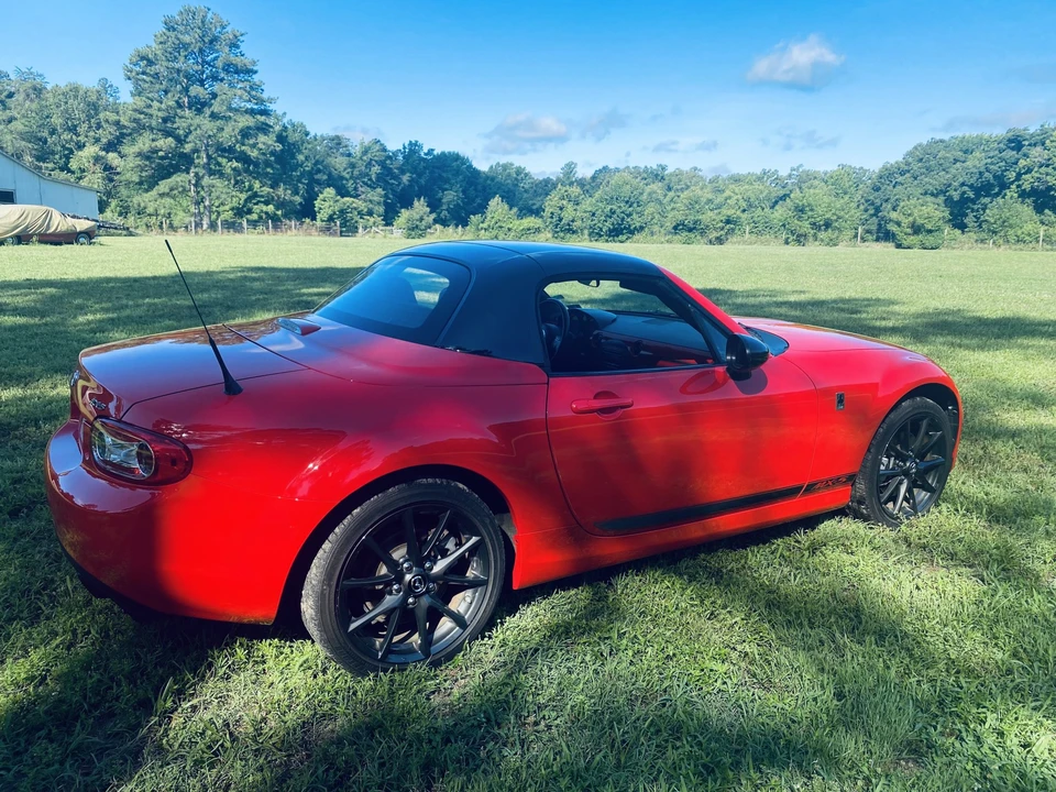 2013 Mazda NC MX-5 Miata - Image 8 of 31