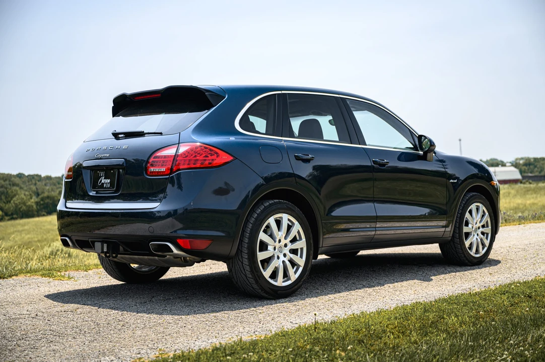 2013 Porsche 958 Cayenne Diesel - Image 25 of 31