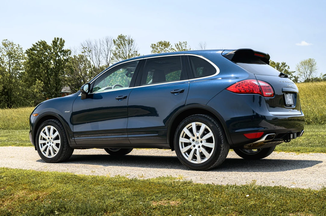 2013 Porsche 958 Cayenne Diesel - Image 18 of 31