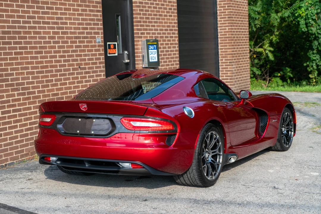 2013 Dodge Viper 5th Gen - Image 5 of 31