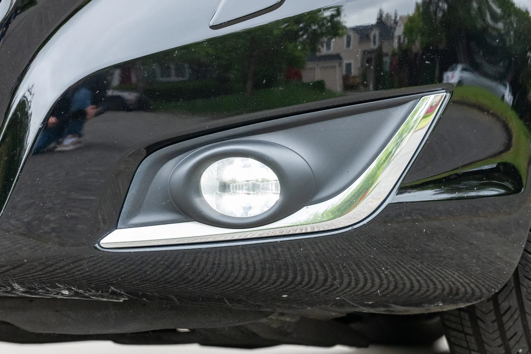 2013 Volvo C70 2nd Gen - Image 25 of 31