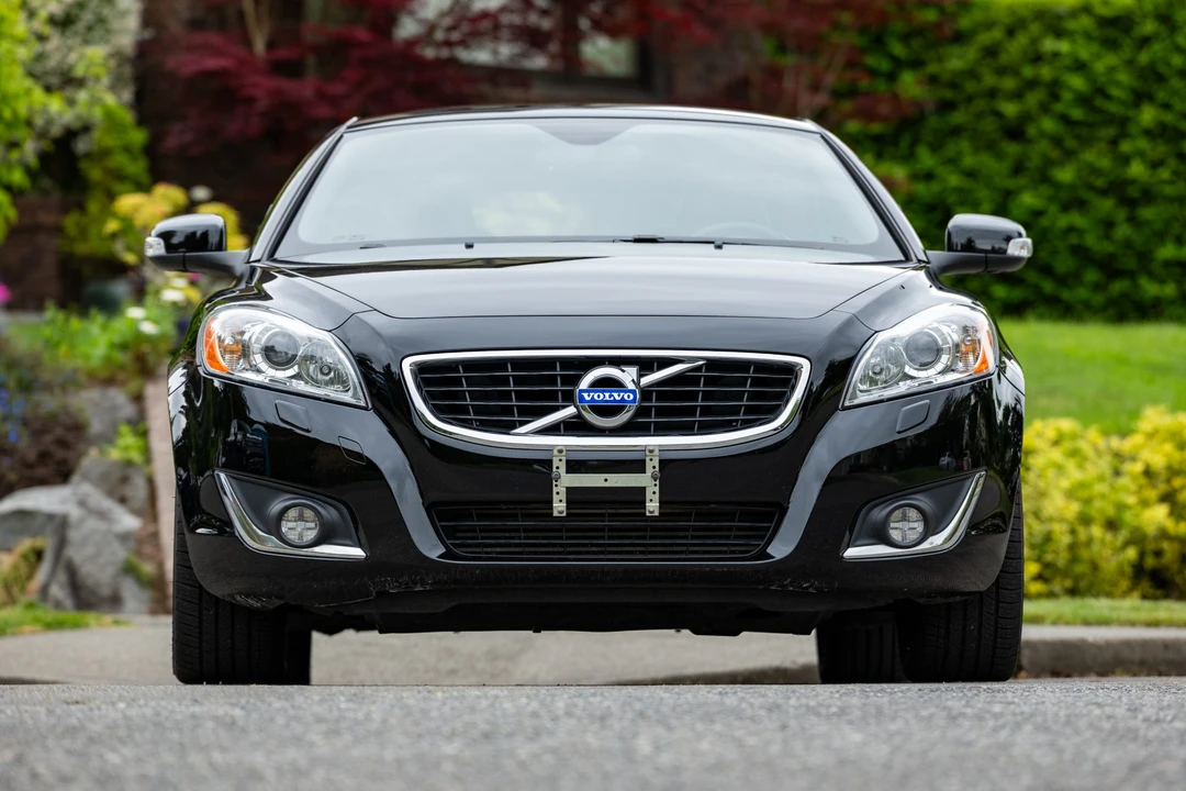 2013 Volvo C70 2nd Gen - Image 4 of 31