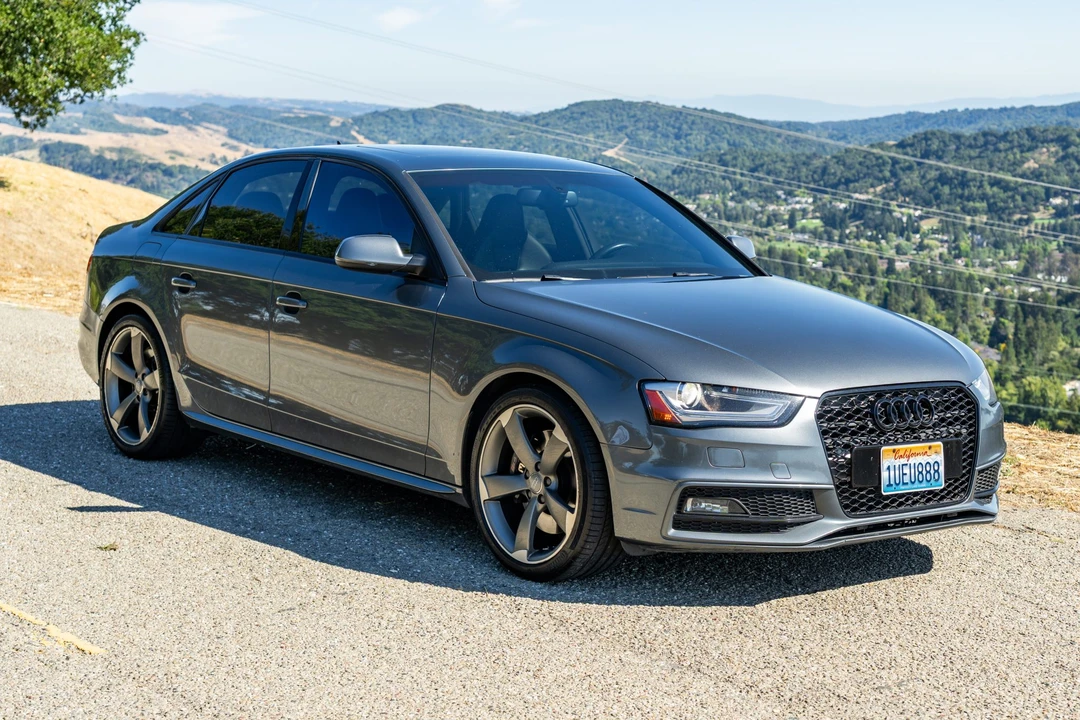 2014 Audi B8 S4 - Image 4 of 31