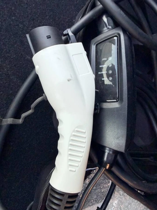 2014 BMW i3 - Image 15 of 21