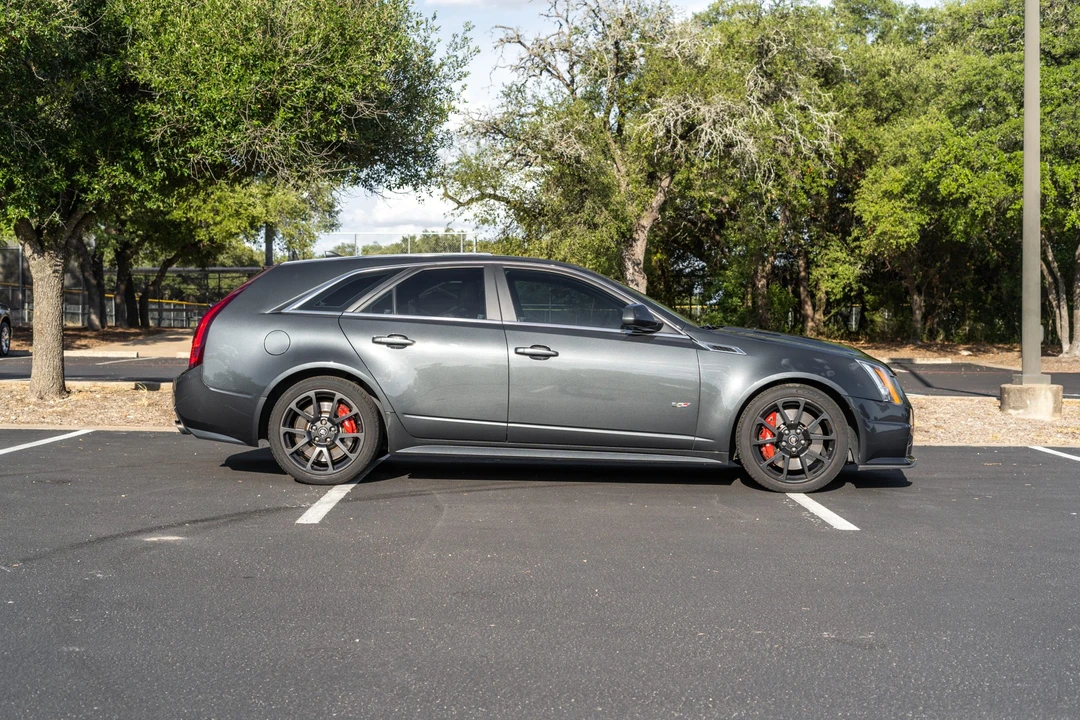 2014 Cadillac CTS-V 2nd Gen - Image 4 of 31